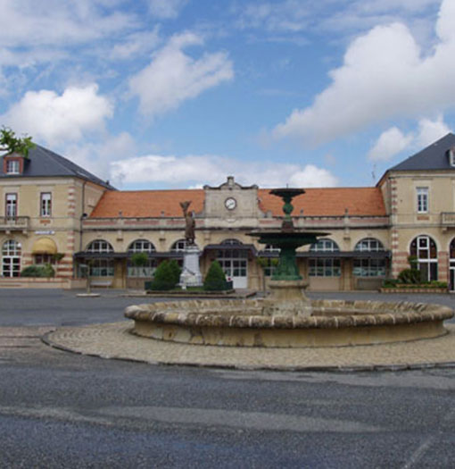 Place de Castelnau Magnoac